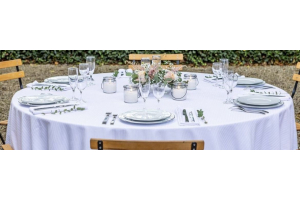 Décoration de table pour un mariage en petit comité : conseils pour réussir chaque détail 
