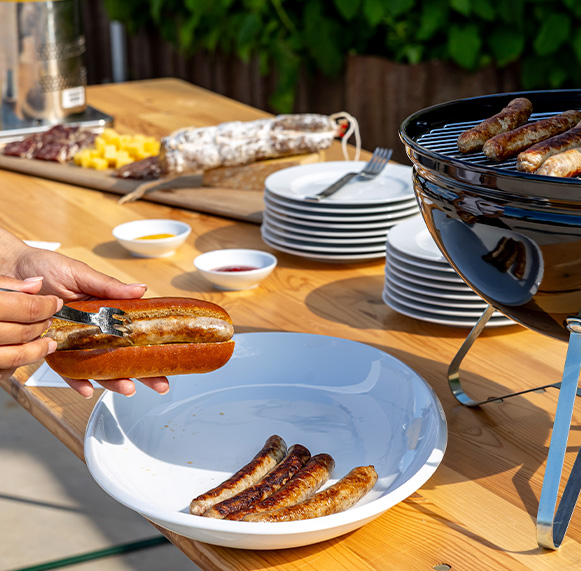 Barbecue, hot-dogs et pression