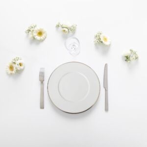 Pack vaisselle filet or - Plat (24 pers. max)
