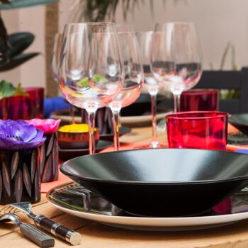 Lot de 35 assiettes creuses noires 23 cm