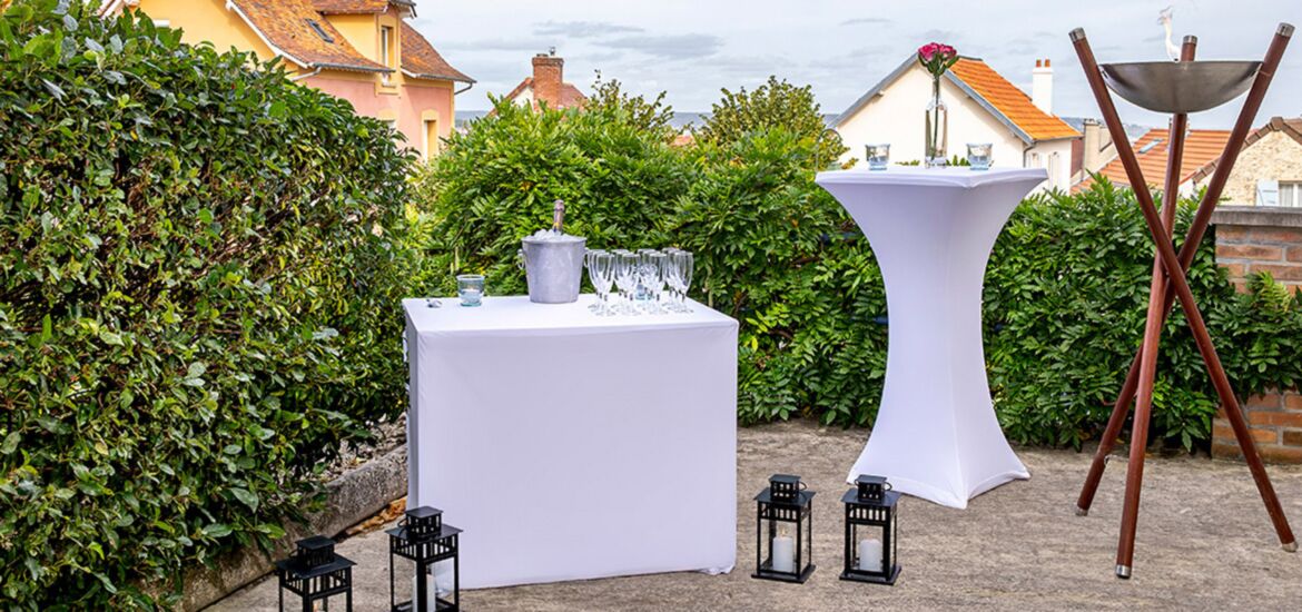 Levons nos verres à l'amour