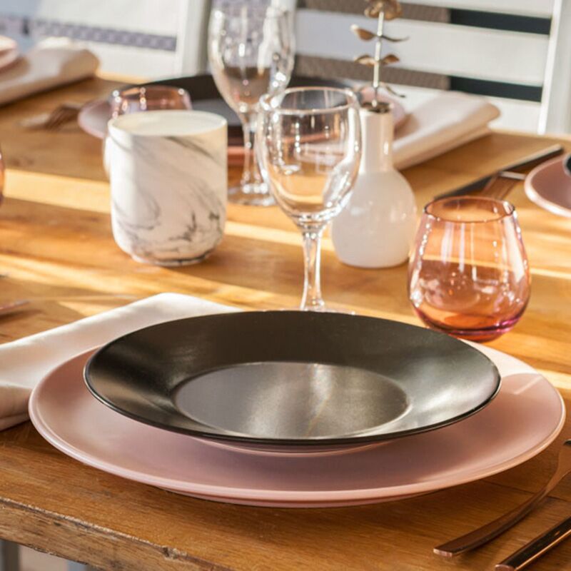 Lot de 35 petites assiettes noires Ø 25 cm