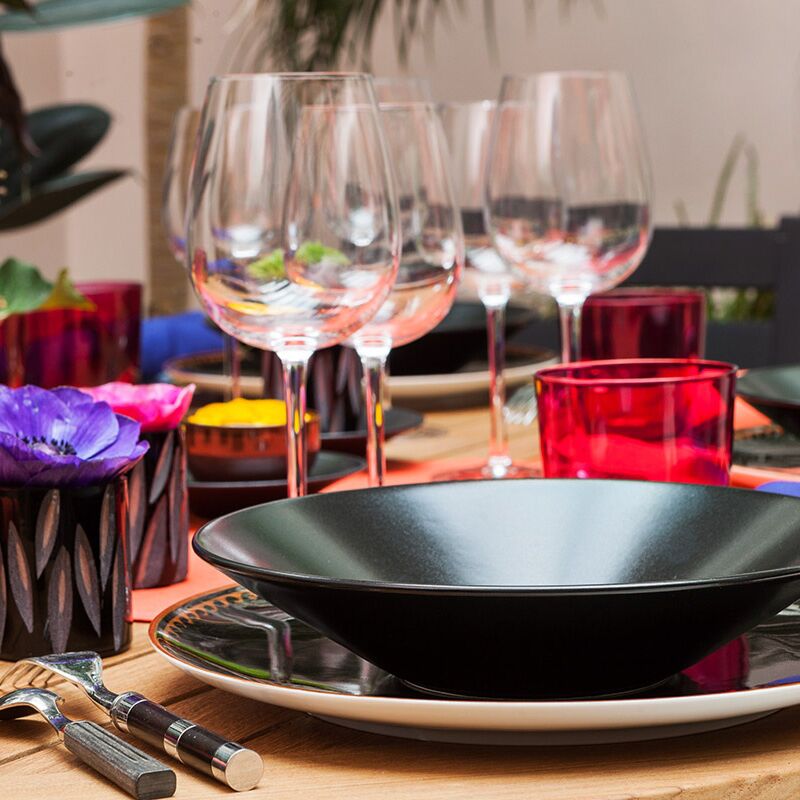 Lot de 35 assiettes creuses noires Ø 23 cm