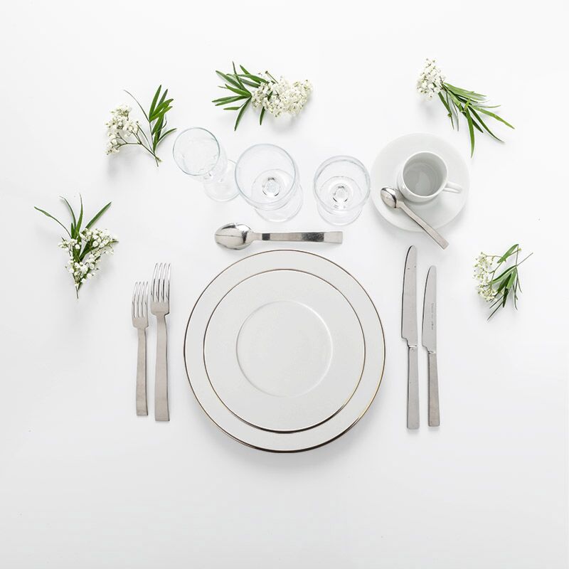 Pack vaisselle filet or - Entrée, plat, dessert, café 24 pers.max