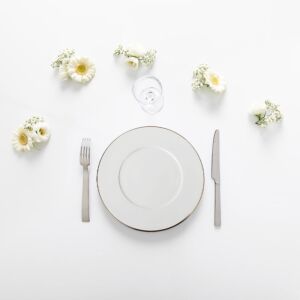 Pack vaisselle filet or - Plat (24 pers)