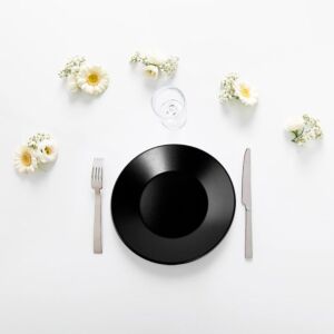 Pack vaisselle noire - Plat (24 personnes max)